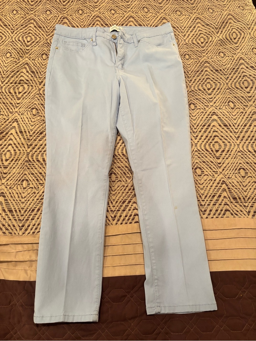 crown & ivy Pale Blue Straight-Leg Women’s Jeans